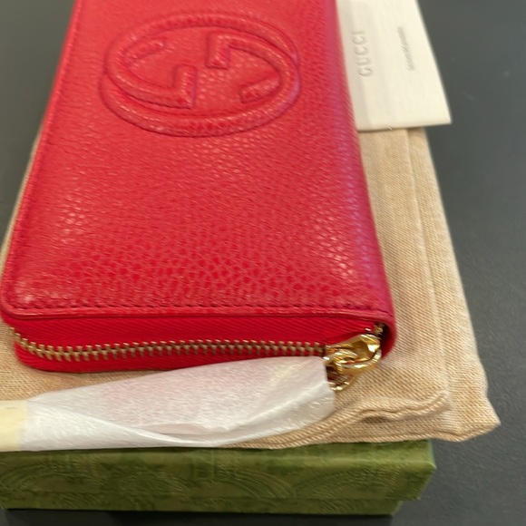 New Gucci Long Red Leather Wallet. - Picture 10 of 14